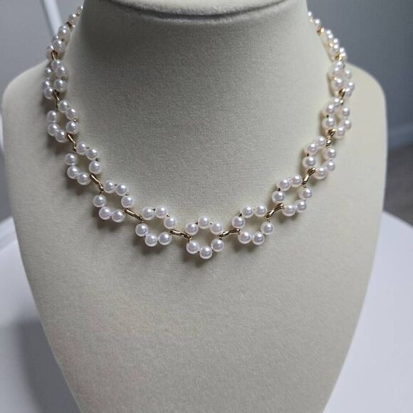 Flower Shape Braid Necklace Gold Faux Pearls Short Choker Necklace - Picture 5 of 6